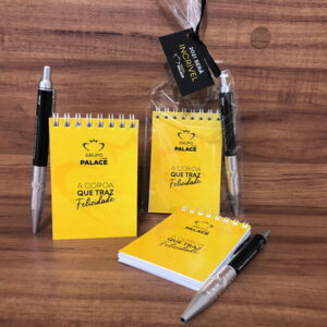 De lembrança a estratégia: o impacto dos brindes personalizados no marketing empresarial